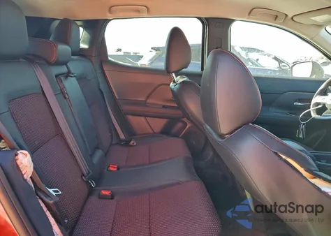 2025 Nissan Kicks Sr из США, поврежденный, VIN 3N8AP6DA3SL379513